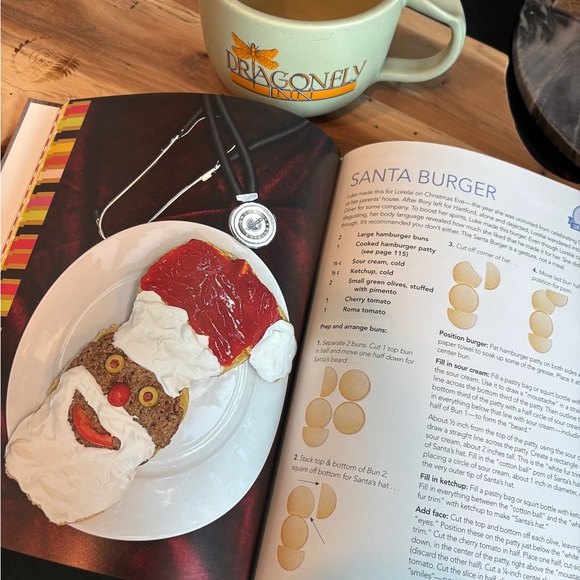 Gilmore Girls Dragonfly Inn Mug and Cookbook Set - Picture 7 of 10